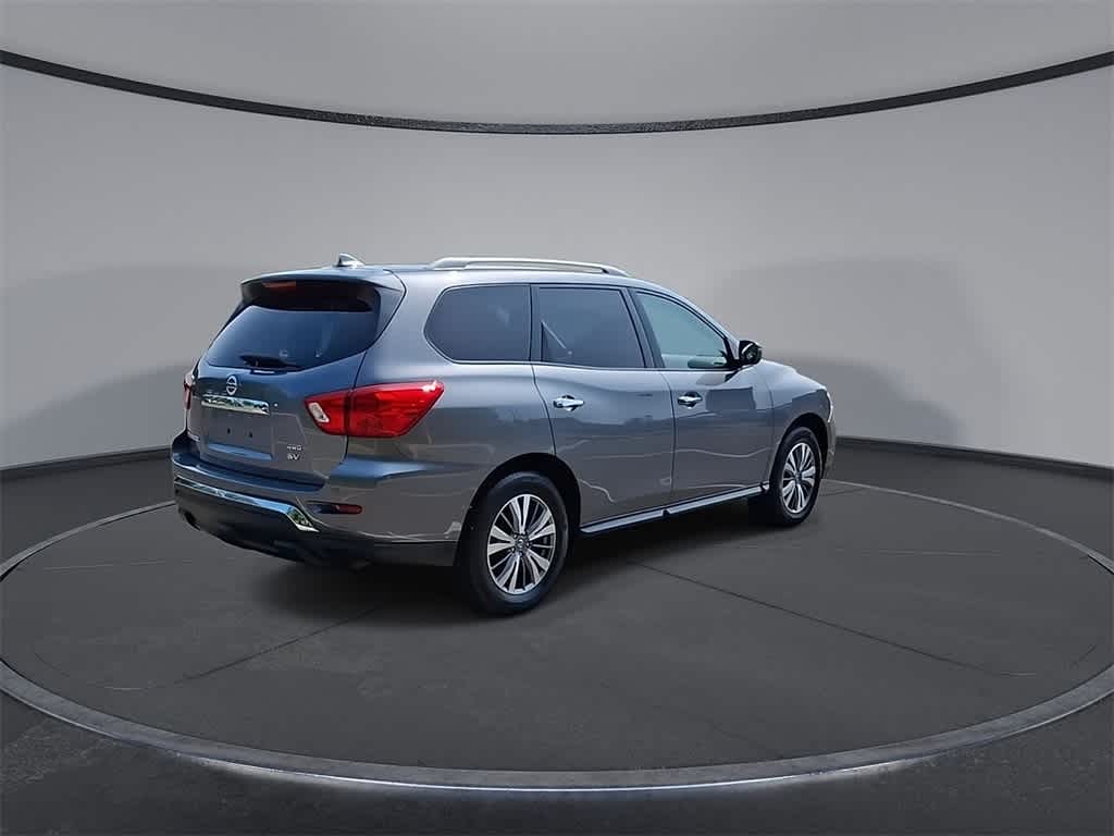 Thumbnail: 2020 Nissan Pathfinder - 8