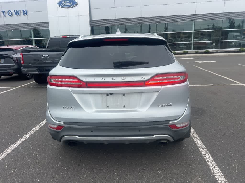 Thumbnail: 2016 Lincoln MKC - 7