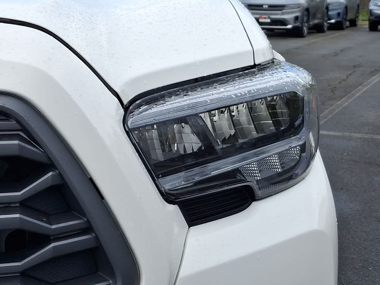Thumbnail: 2023 Toyota Tacoma - 30