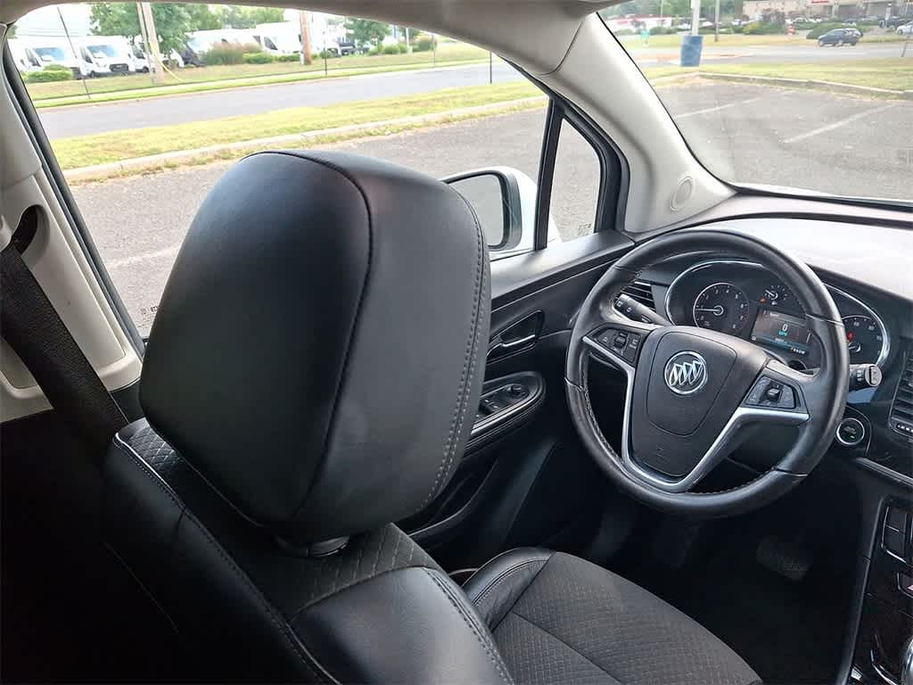 Thumbnail: 2017 Buick Encore - 15