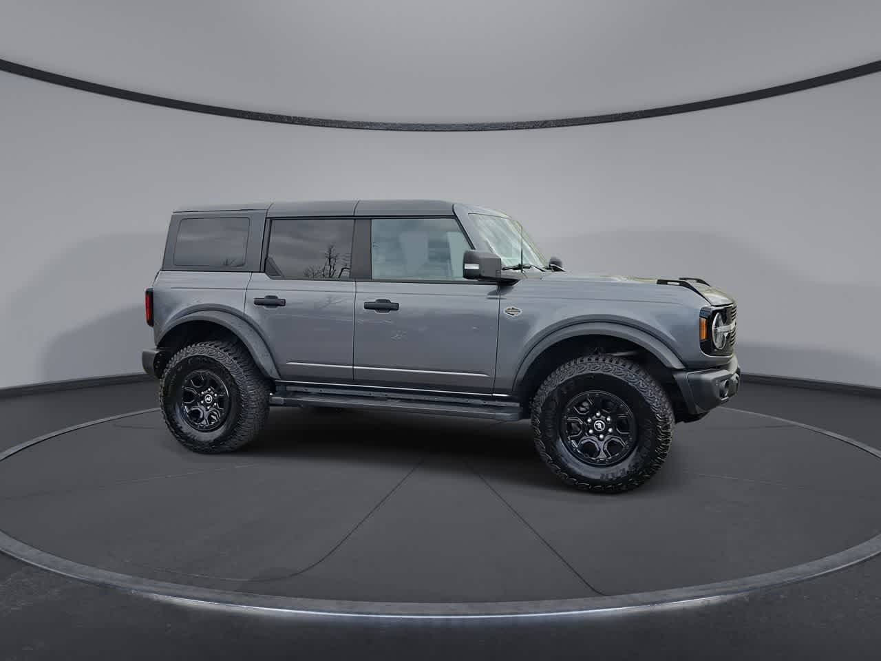 Thumbnail: 2022 Ford Bronco - 9