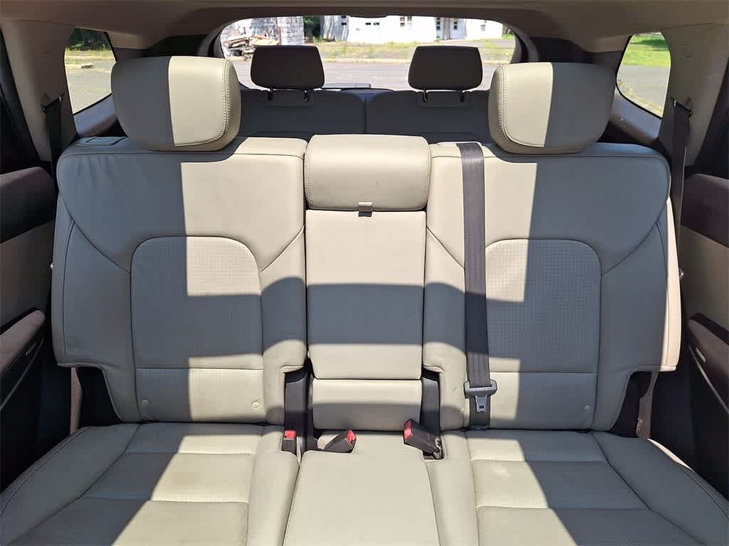 Thumbnail: 2014 Hyundai Santa Fe - 13
