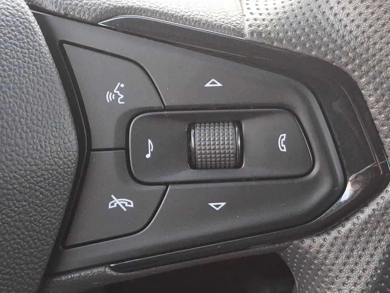 Thumbnail: 2024 Chevrolet TrailBlazer - 24