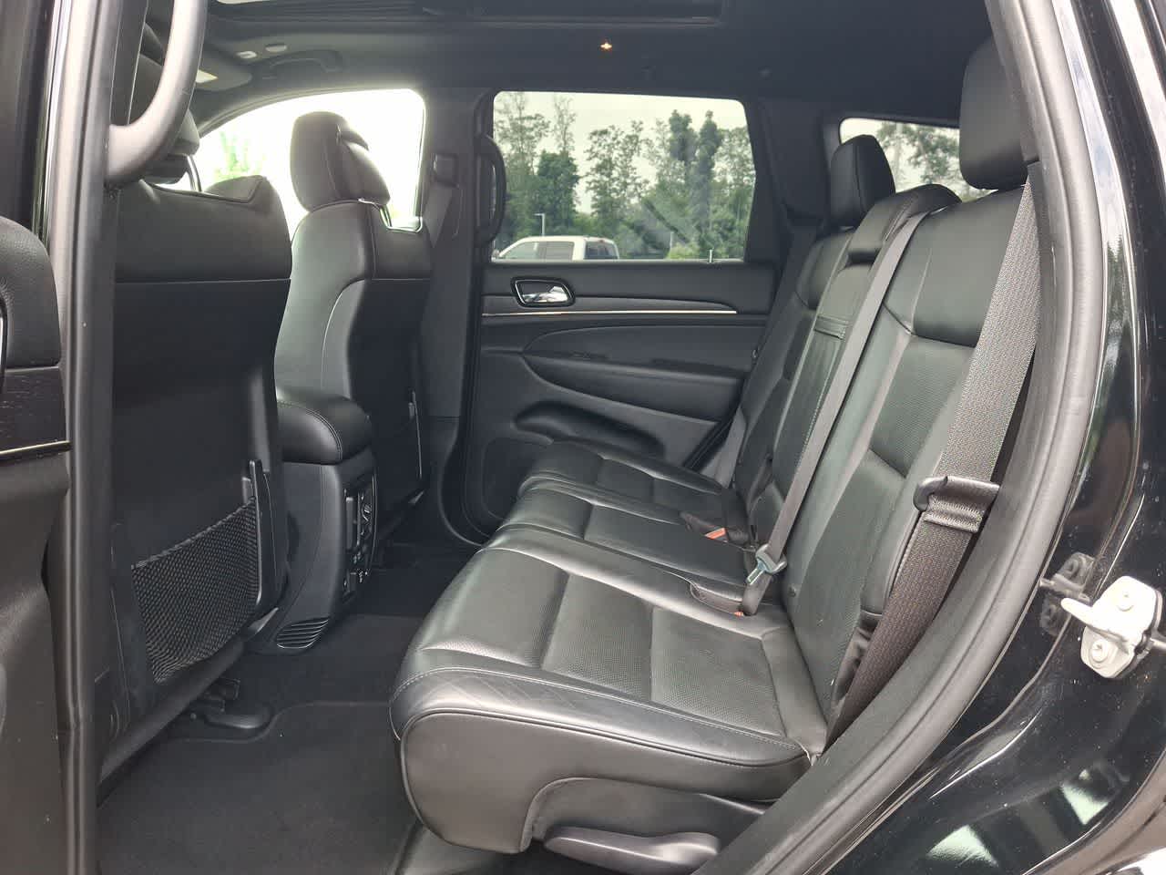 Thumbnail: 2020 Jeep Grand Cherokee - 26