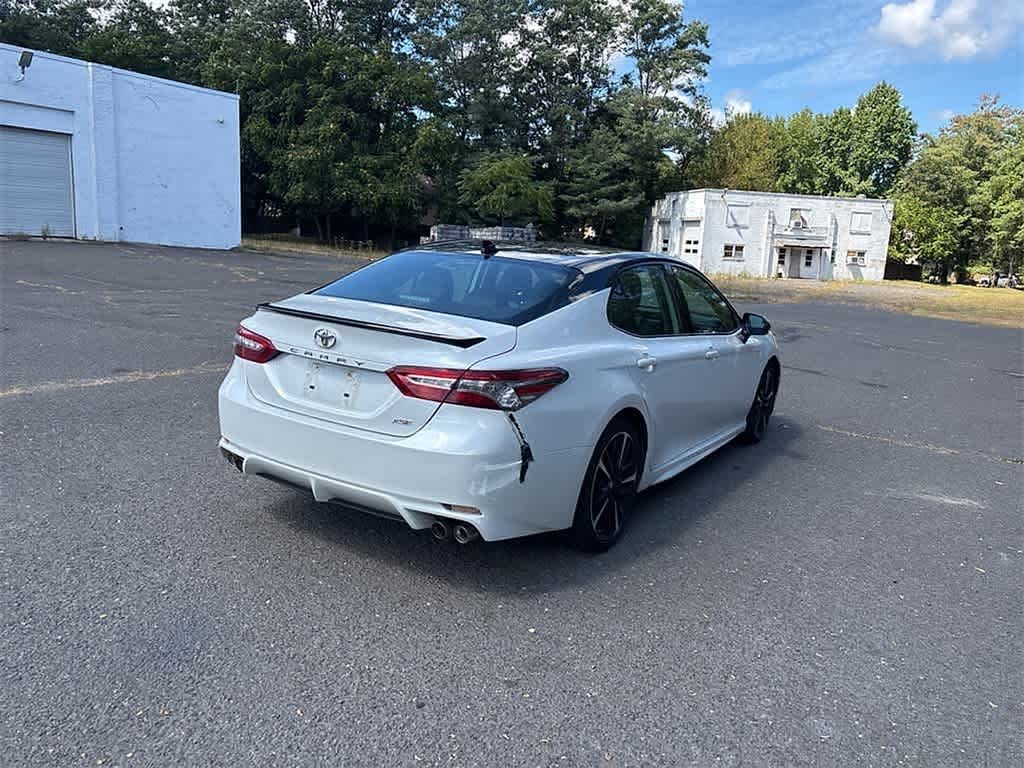 Thumbnail: 2019 Toyota Camry - 16