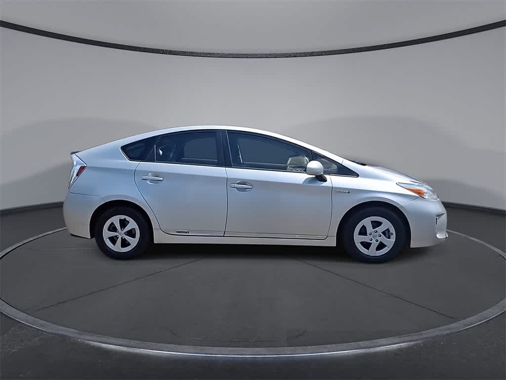 Thumbnail: 2014 Toyota Prius - 9