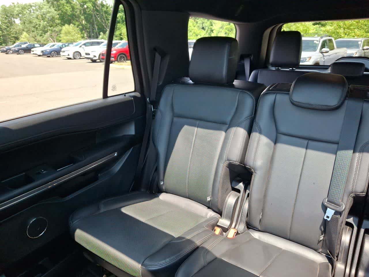 Thumbnail: 2018 Ford Expedition - 12