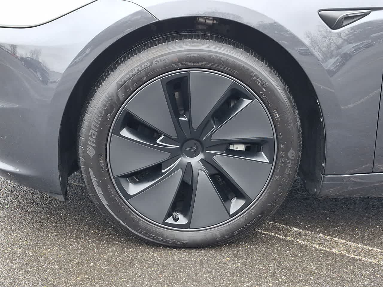 Thumbnail: 2024 Tesla Model 3 - 28