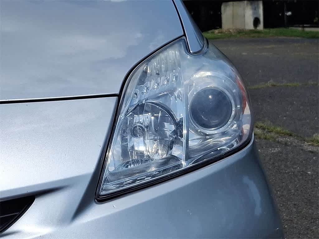 Thumbnail: 2014 Toyota Prius - 24