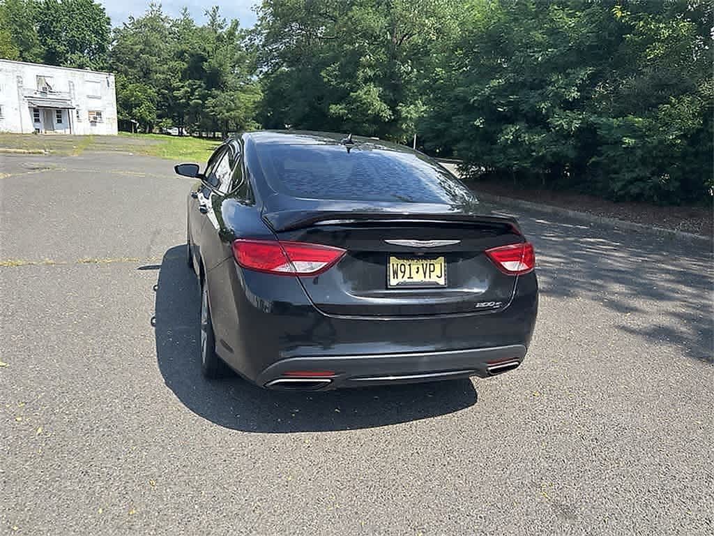 Thumbnail: 2016 Chrysler 200 - 7