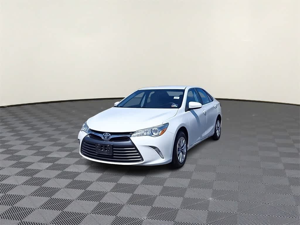 Thumbnail: 2015 Toyota Camry - 3