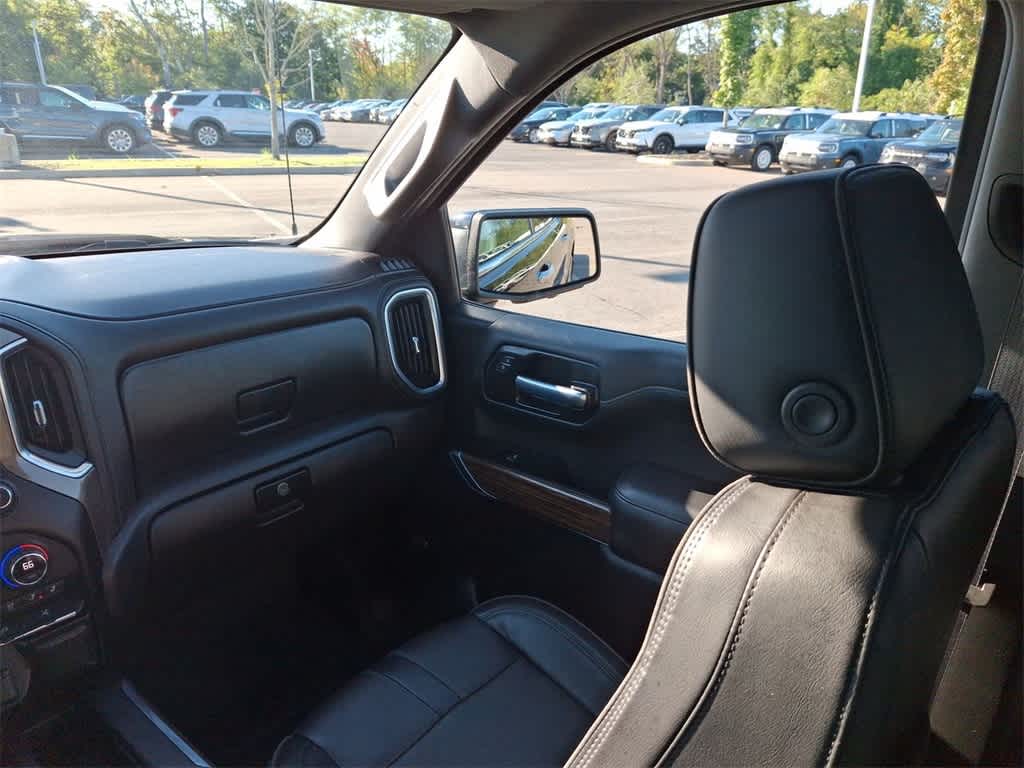 Thumbnail: 2021 Chevrolet Silverado 1500 - 11