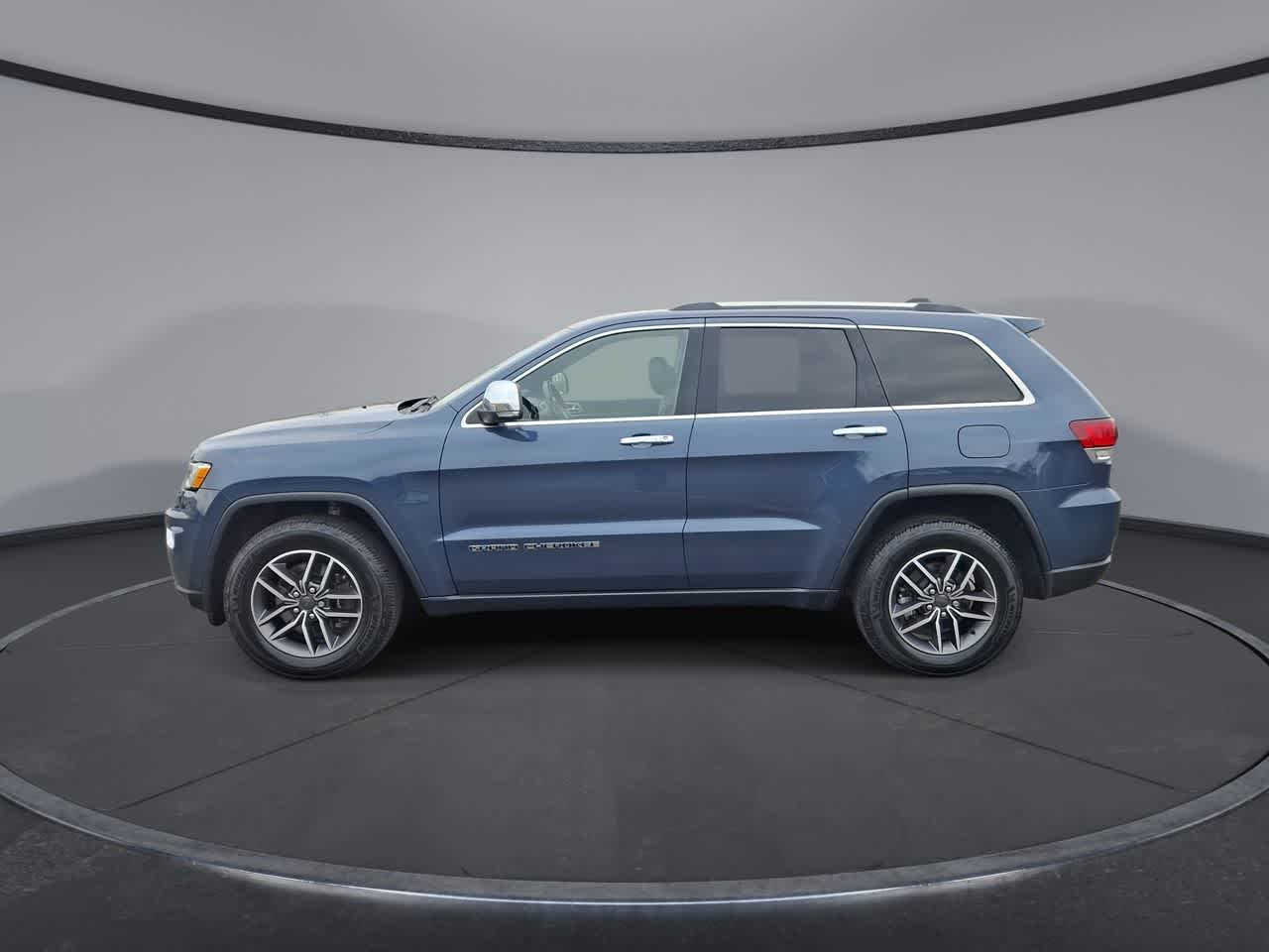 Thumbnail: 2021 Jeep Grand Cherokee - 5