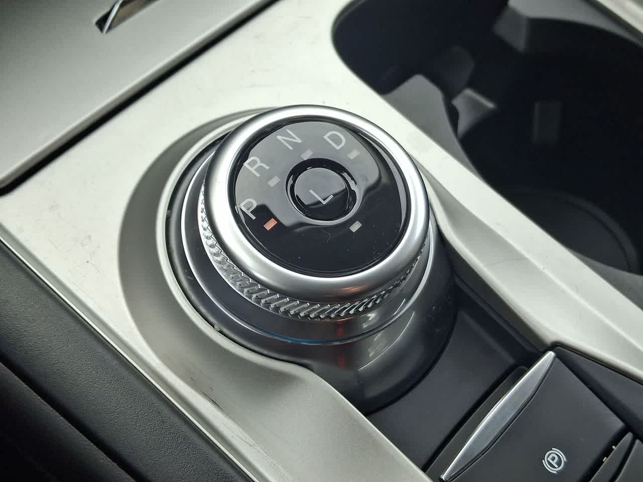 Thumbnail: 2024 Ford Explorer - 18