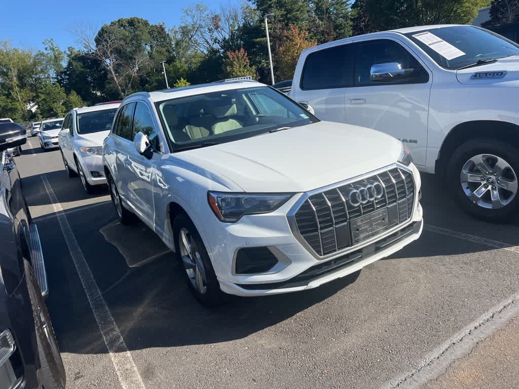 Thumbnail: 2022 Audi Q3 - 3