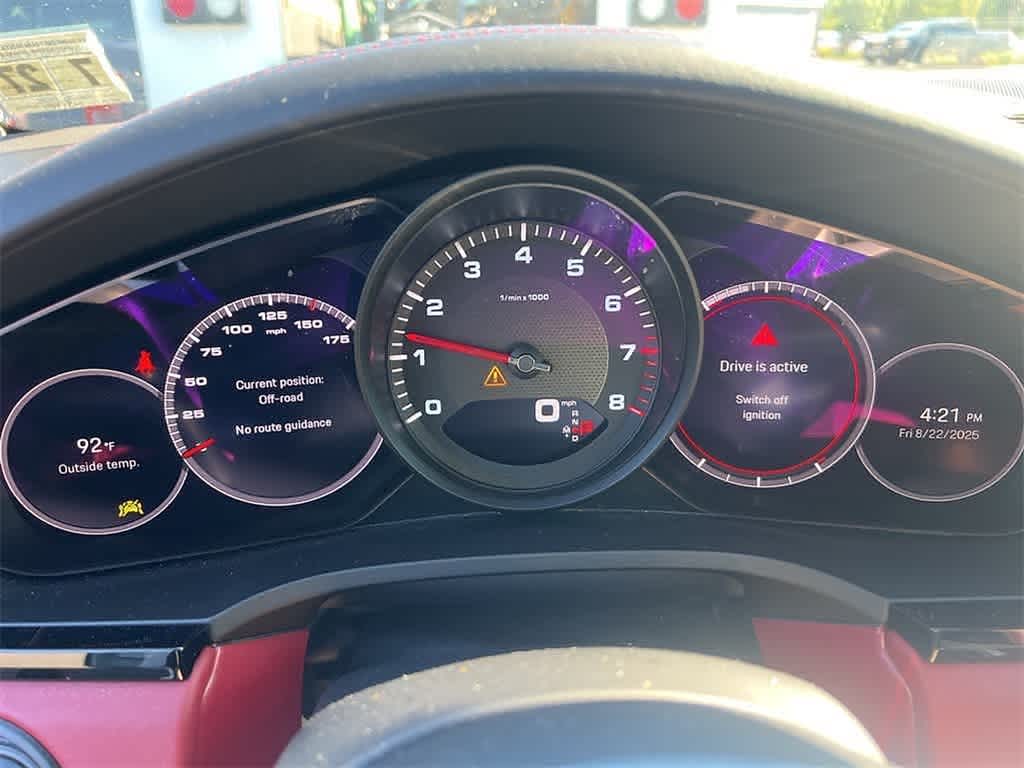Thumbnail: 2022 Porsche Cayenne - 19