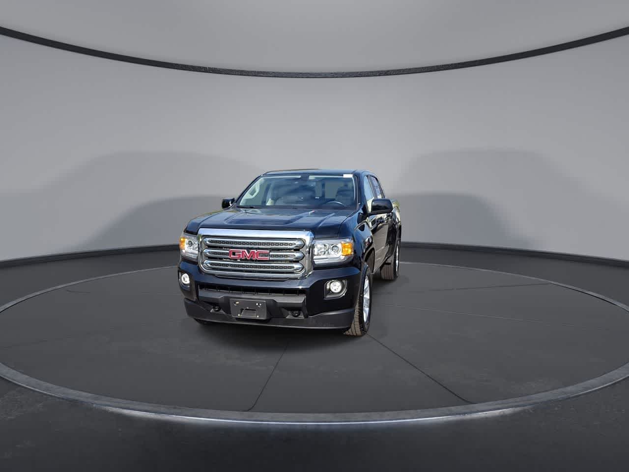 Thumbnail: 2016 GMC Canyon - 3