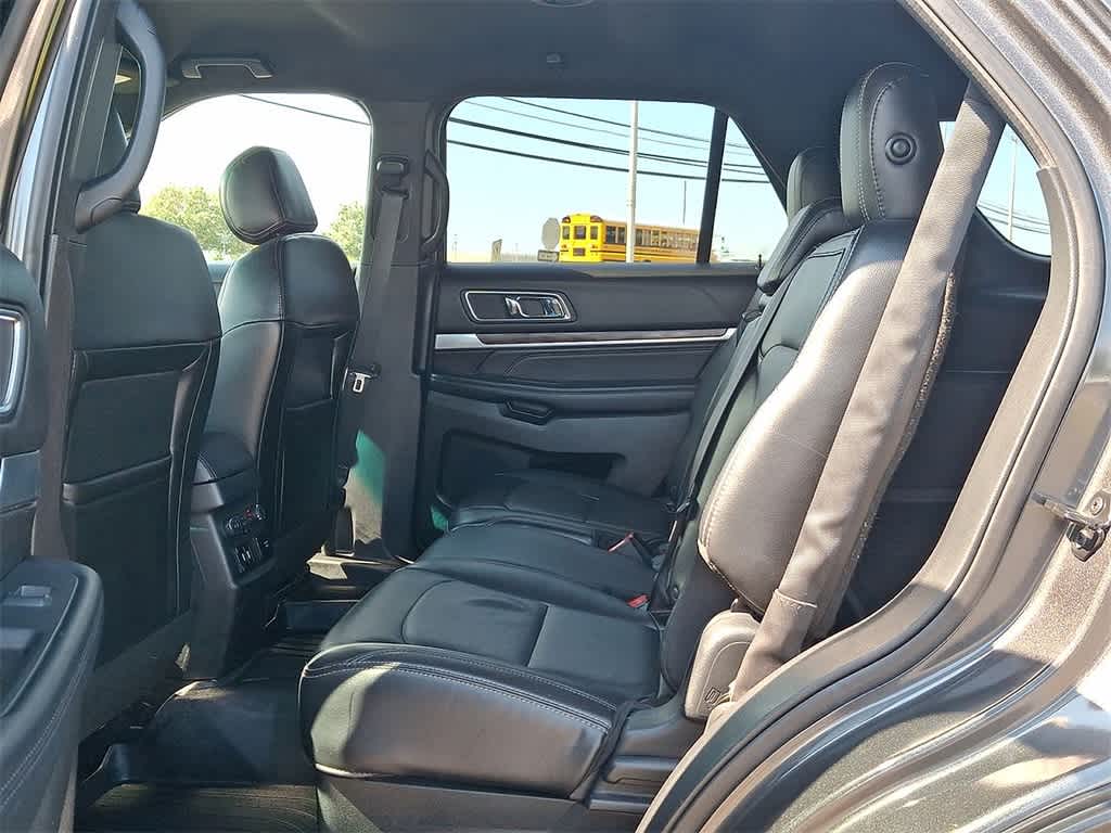 Thumbnail: 2017 Ford Explorer - 26