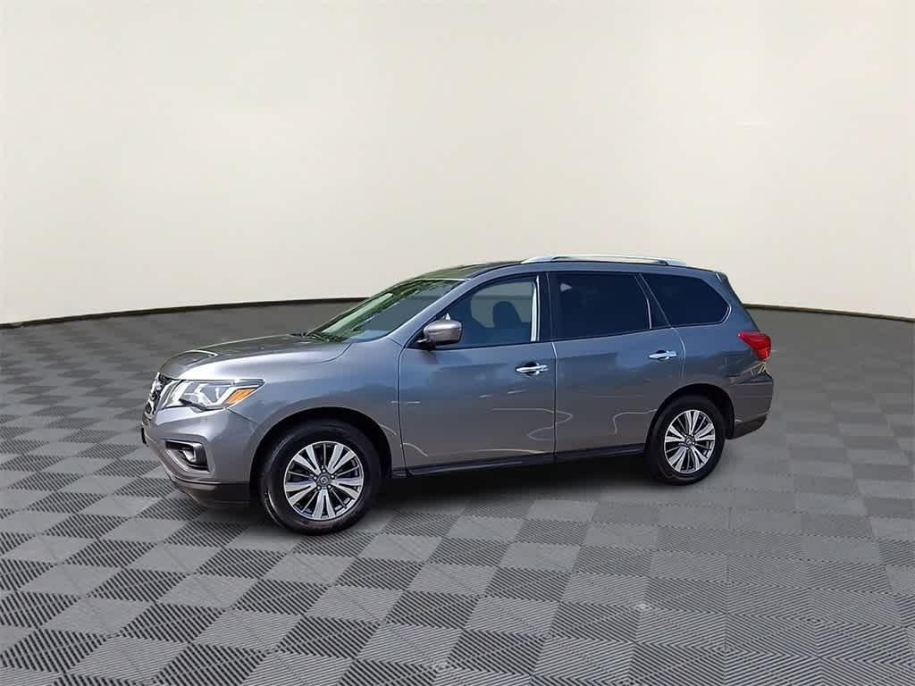Thumbnail: 2020 Nissan Pathfinder - 4