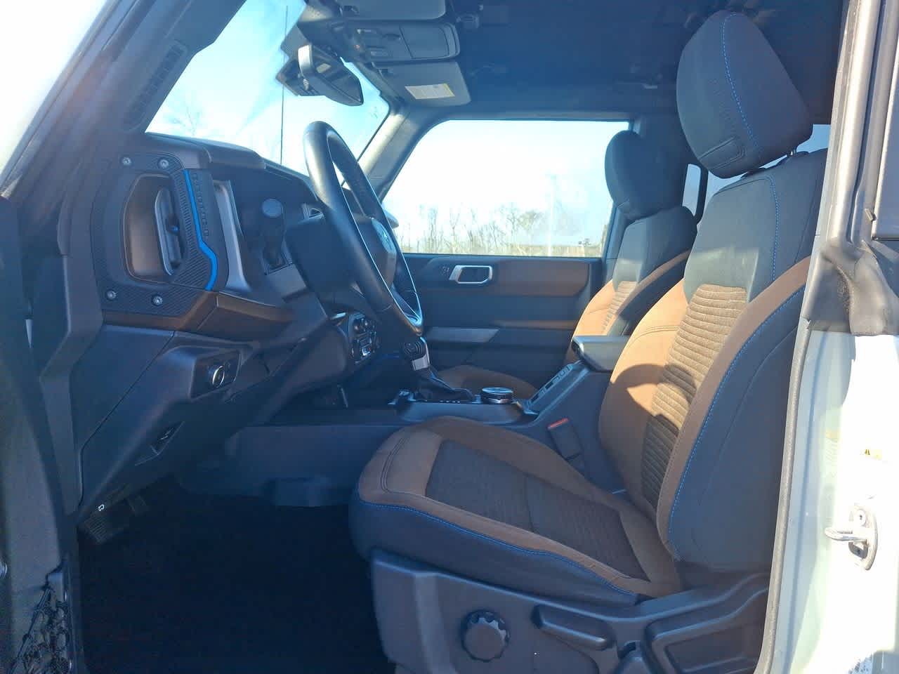 Thumbnail: 2022 Ford Bronco - 17