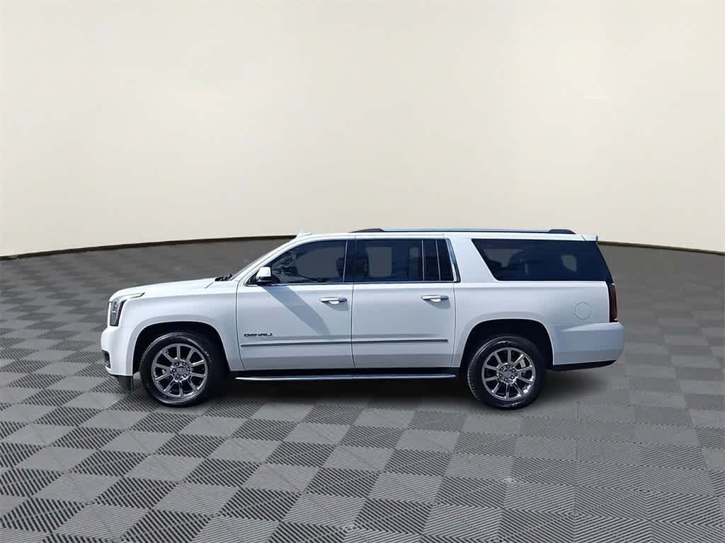 Thumbnail: 2017 GMC Yukon XL - 5