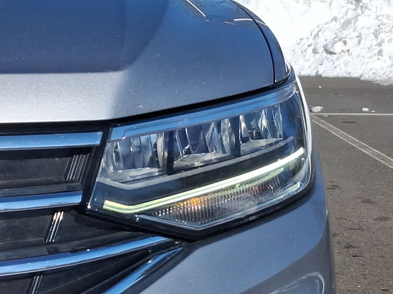 Thumbnail: 2024 Volkswagen Tiguan - 30