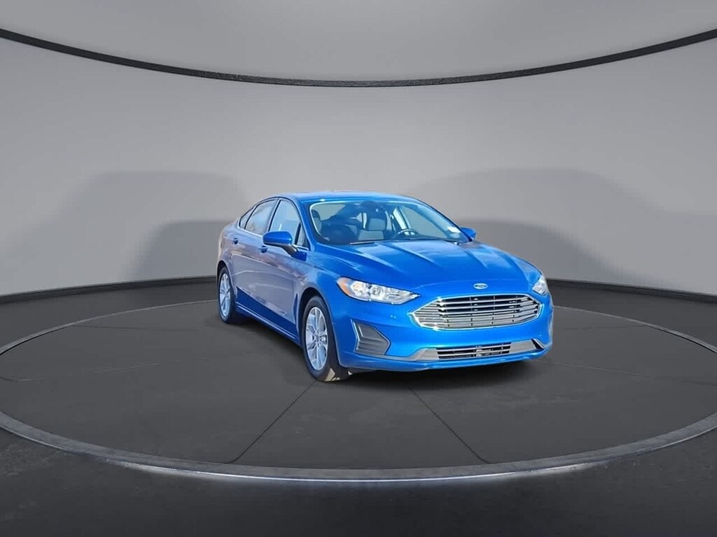 Used 2019 Ford Fusion SE Sedan