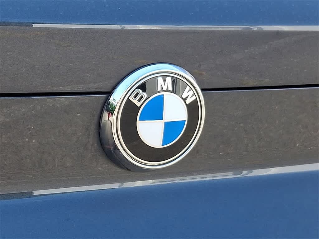 Thumbnail: 2021 BMW X6 - 22