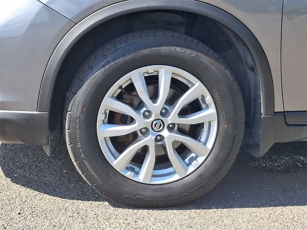 Thumbnail: 2018 Nissan Rogue - 29