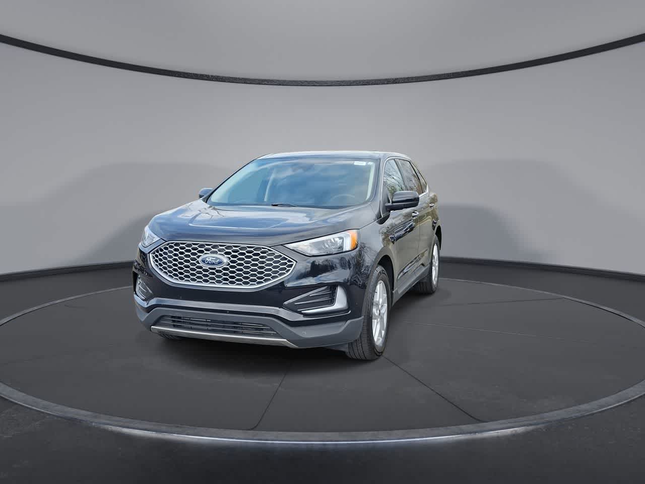 Thumbnail: 2024 Ford Edge - 3