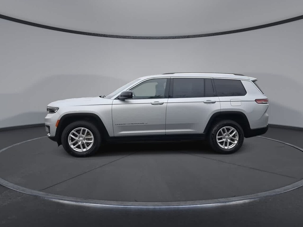 Used 2021 Jeep Grand Cherokee L Laredo SUV