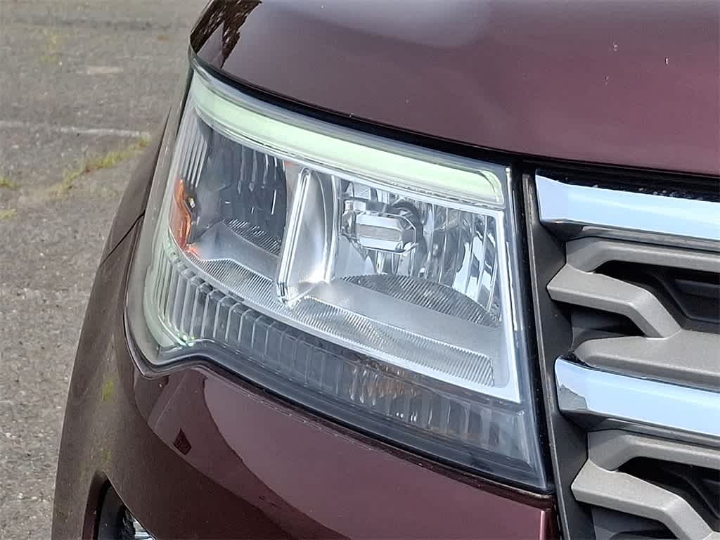 Thumbnail: 2018 Ford Explorer - 24
