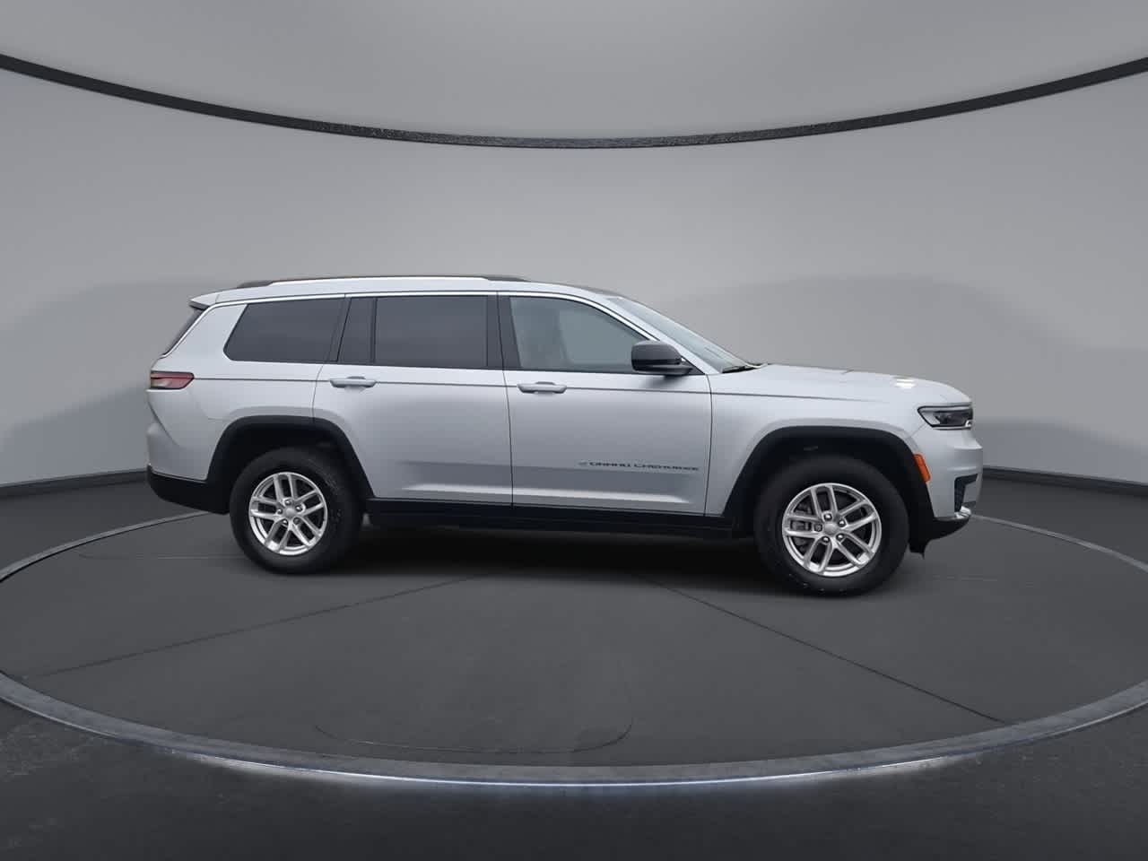 Thumbnail: 2021 Jeep Grand Cherokee L - 9