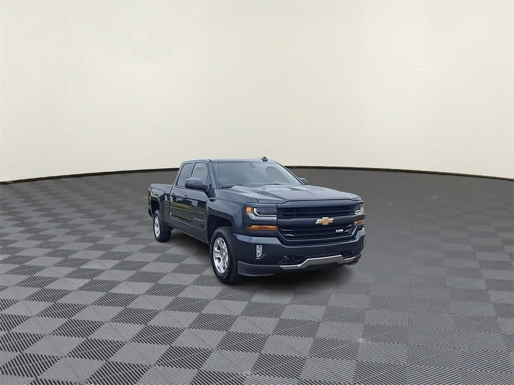 Thumbnail: 2019 Chevrolet Silverado 1500 - 2