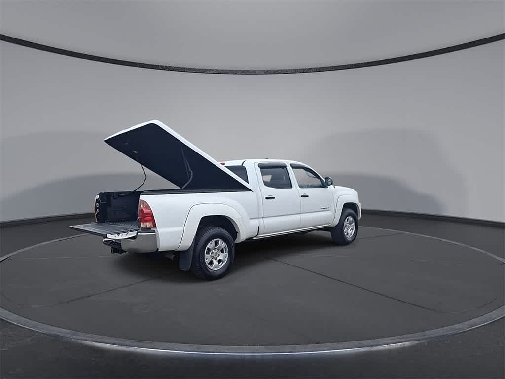 Thumbnail: 2007 Toyota Tacoma - 8