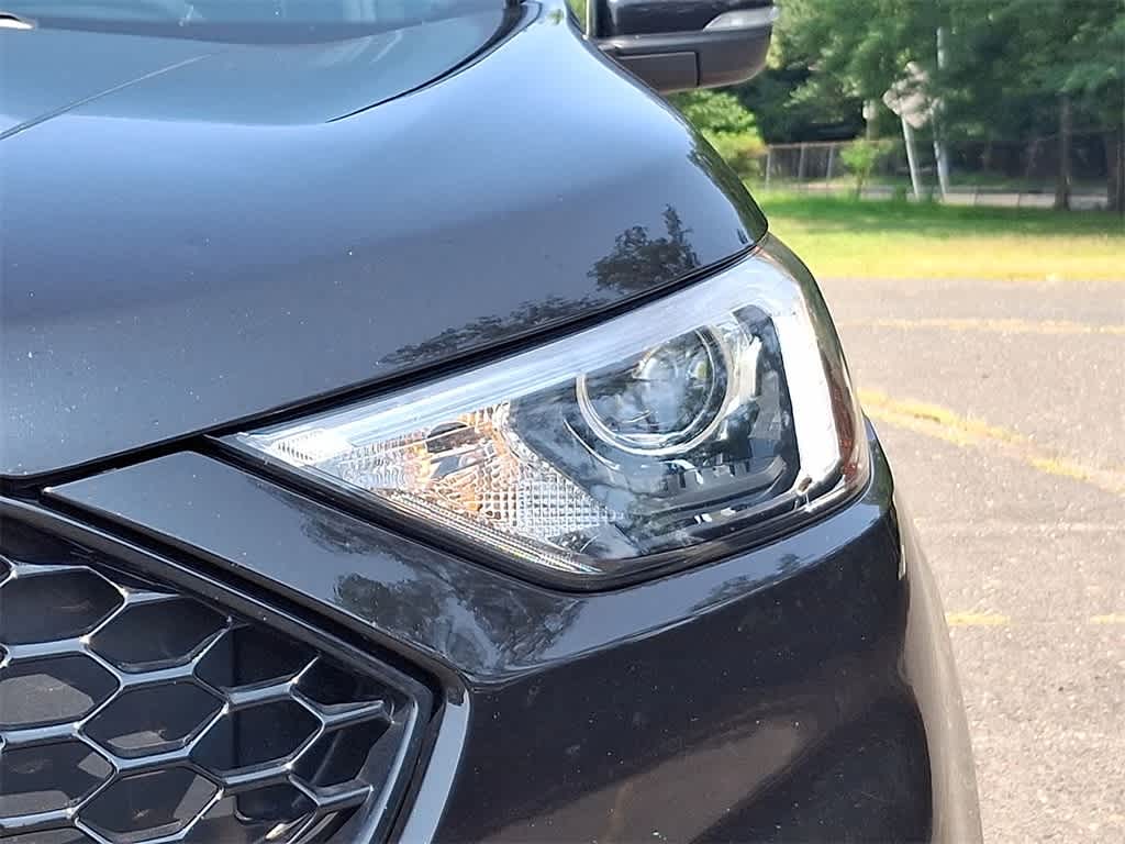 Thumbnail: 2023 Ford Edge - 30