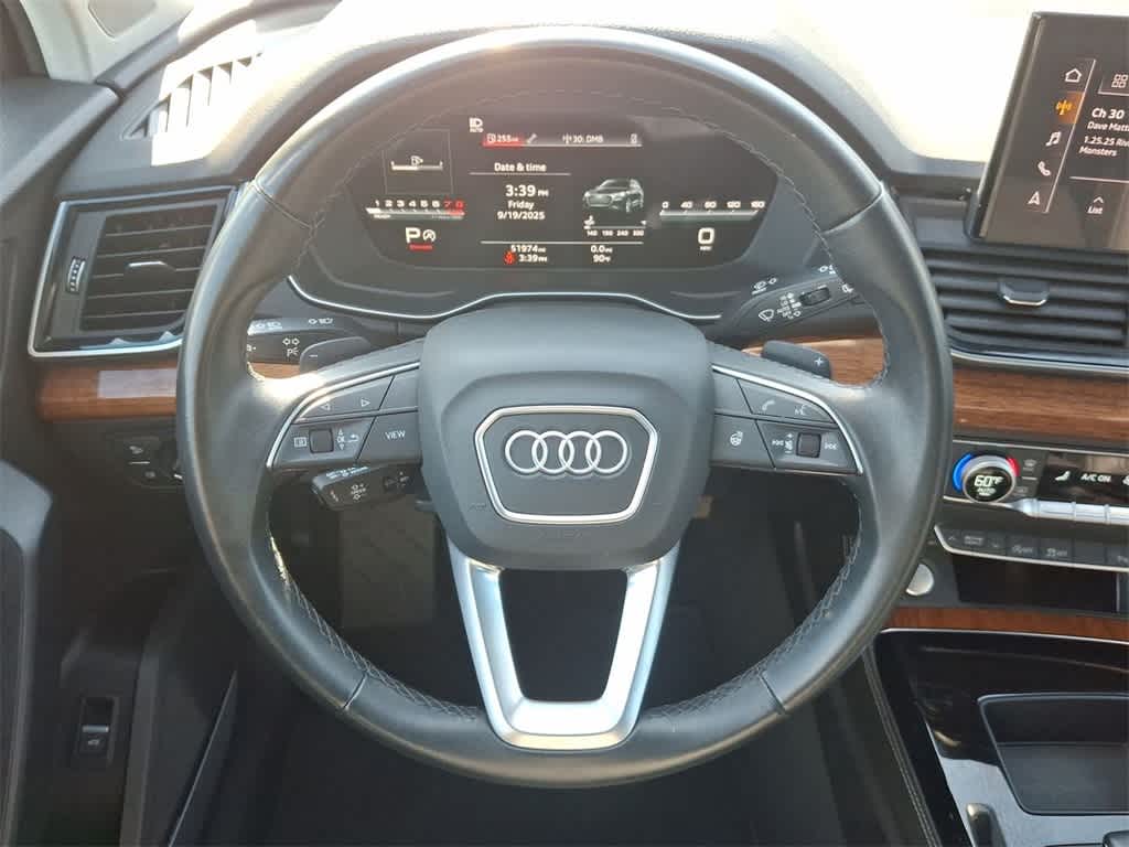 Thumbnail: 2023 Audi Q5 - 22