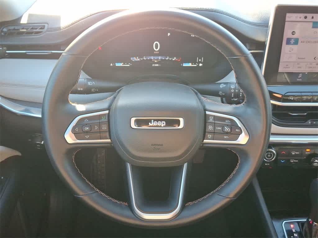 Thumbnail: 2022 Jeep Compass - 22