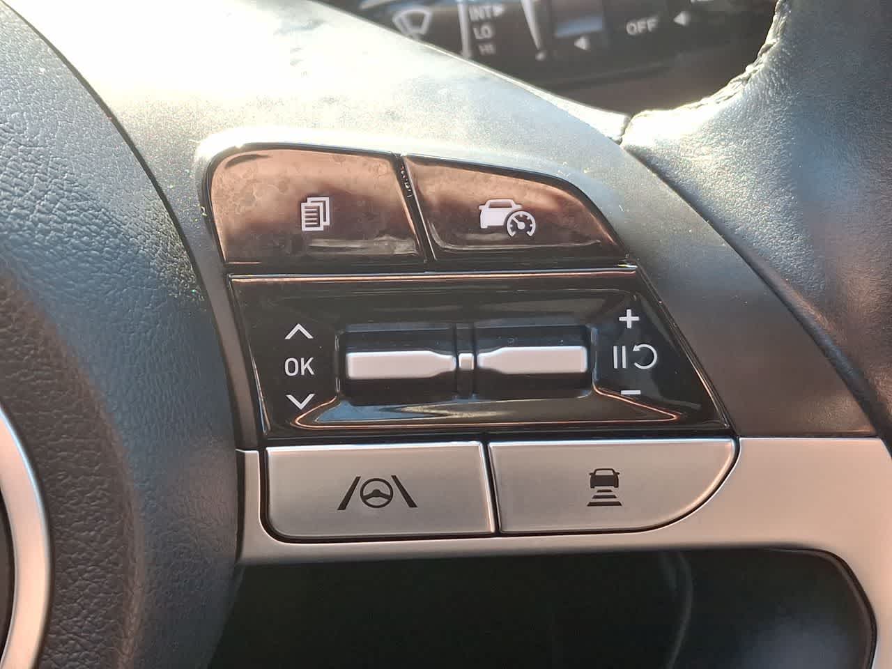 Thumbnail: 2022 Hyundai Tucson - 24