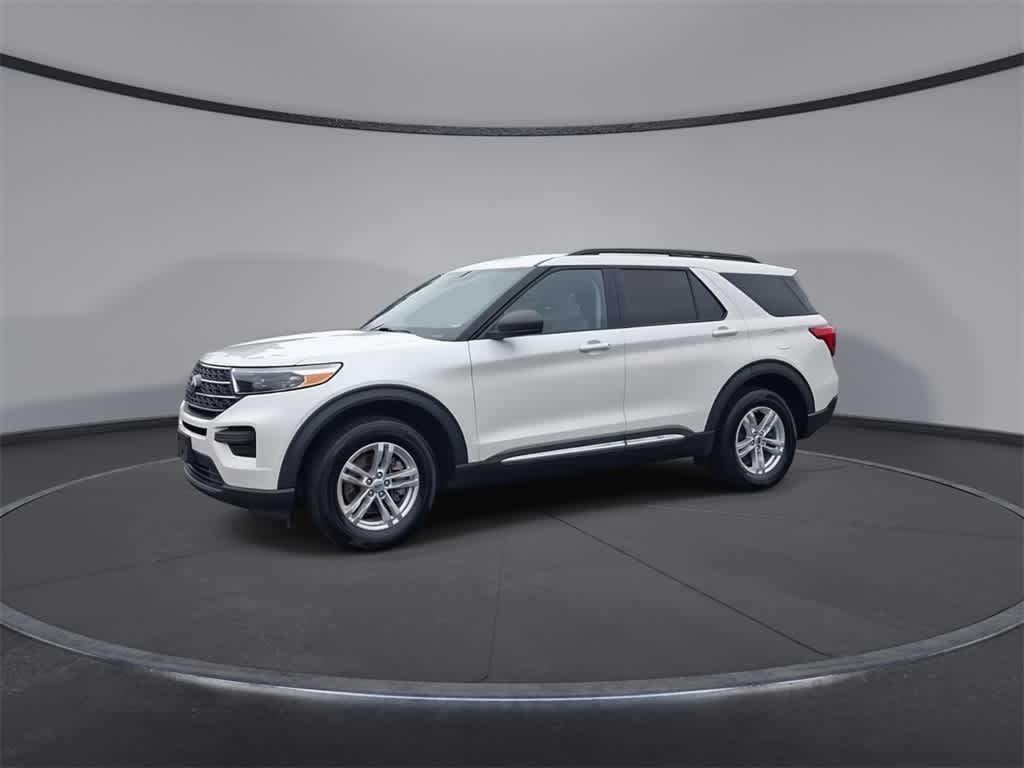 Thumbnail: 2022 Ford Explorer - 4