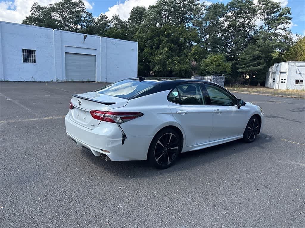 Thumbnail: 2019 Toyota Camry - 15