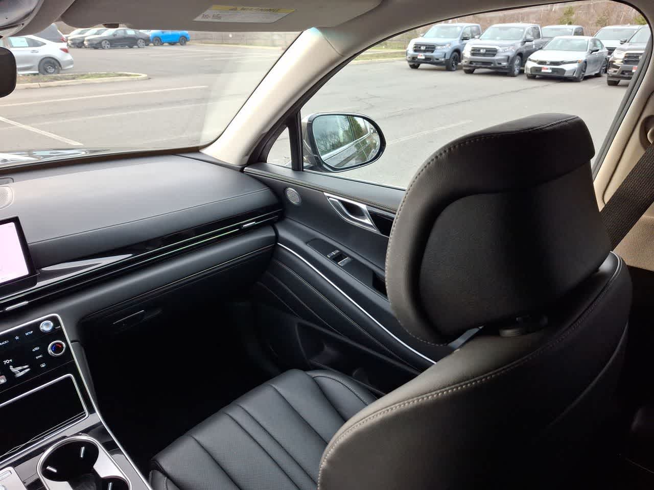 Thumbnail: 2025 Genesis GV80 - 11