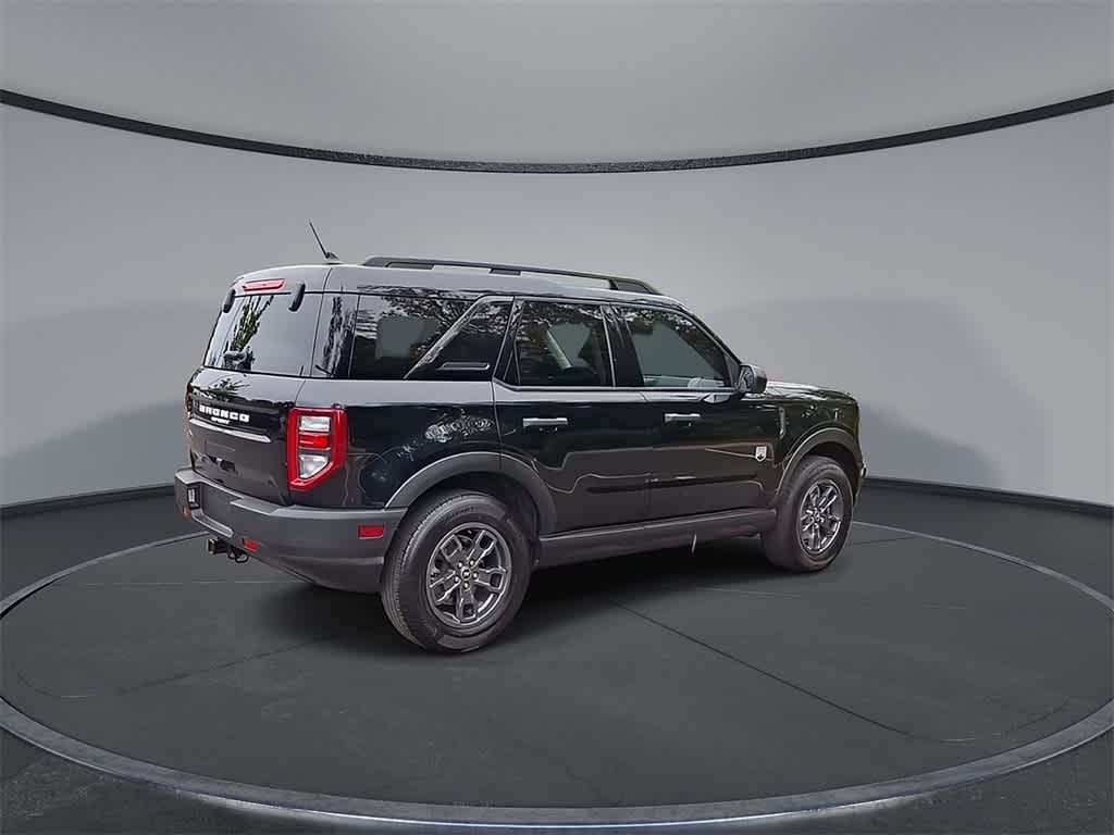 Thumbnail: 2022 Ford Bronco Sport - 8