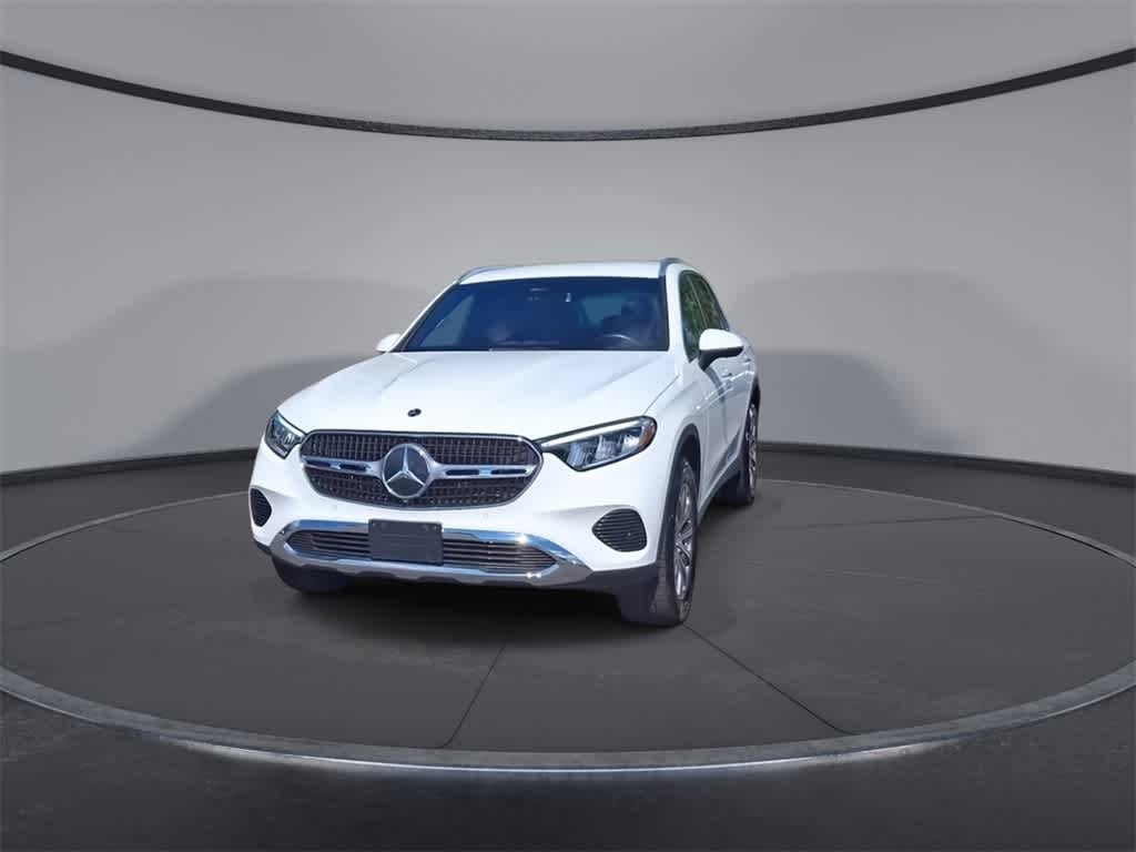 Thumbnail: 2024 Mercedes-Benz GLC - 3