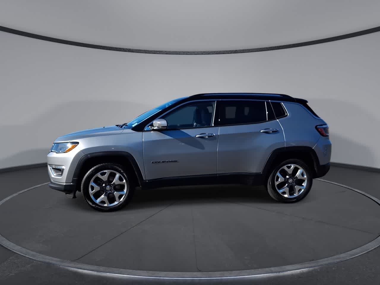 Thumbnail: 2021 Jeep Compass - 4