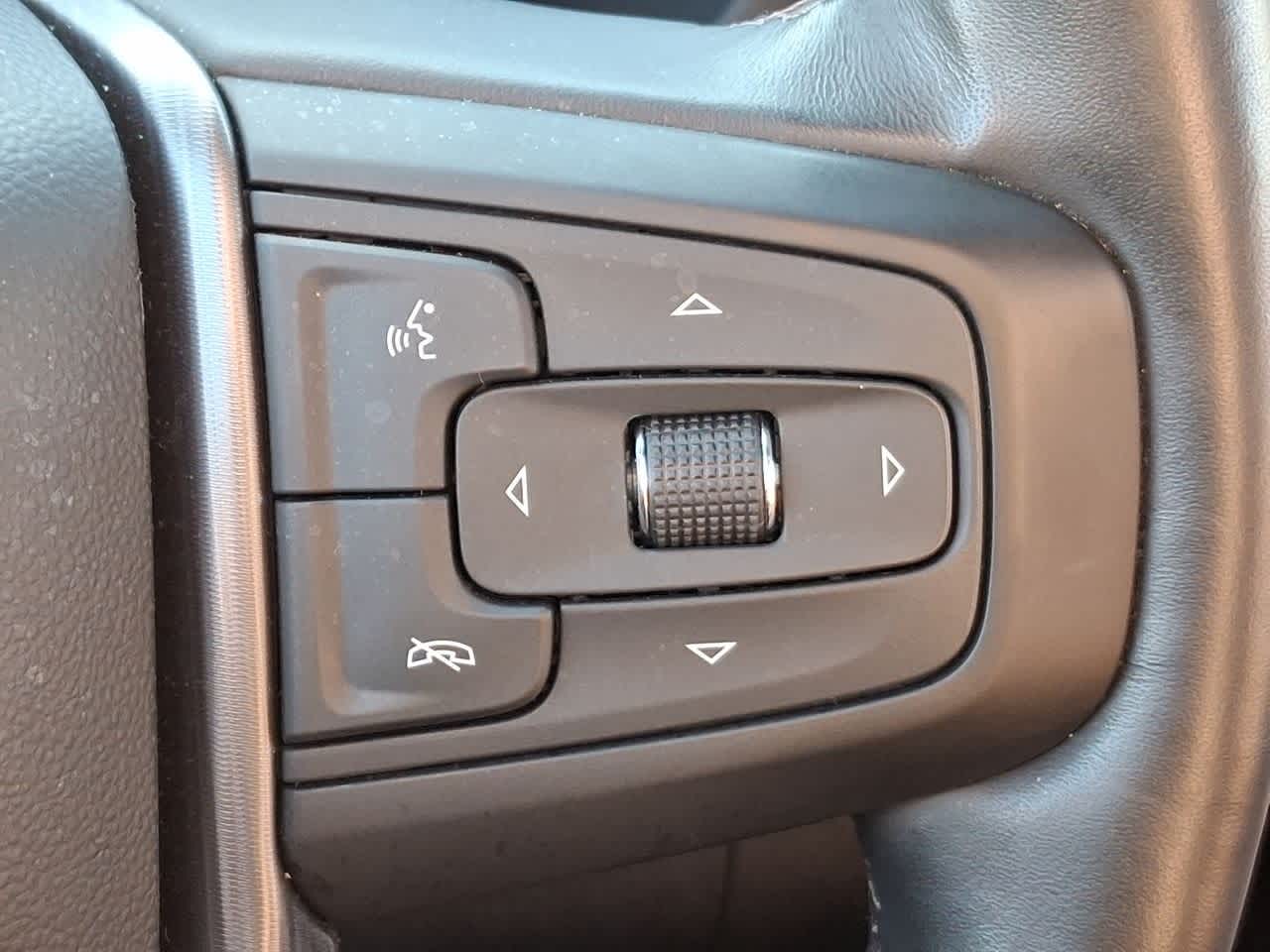 Thumbnail: 2024 GMC Yukon - 24