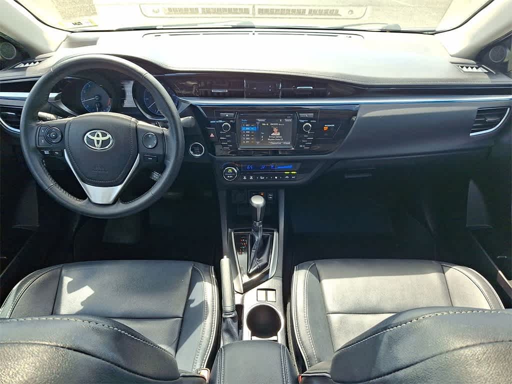 Thumbnail: 2015 Toyota Corolla - 10