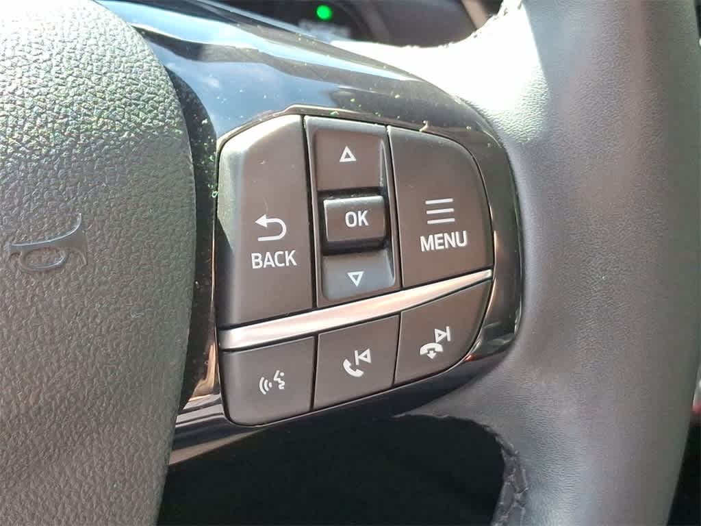 Thumbnail: 2022 Ford Escape - 24