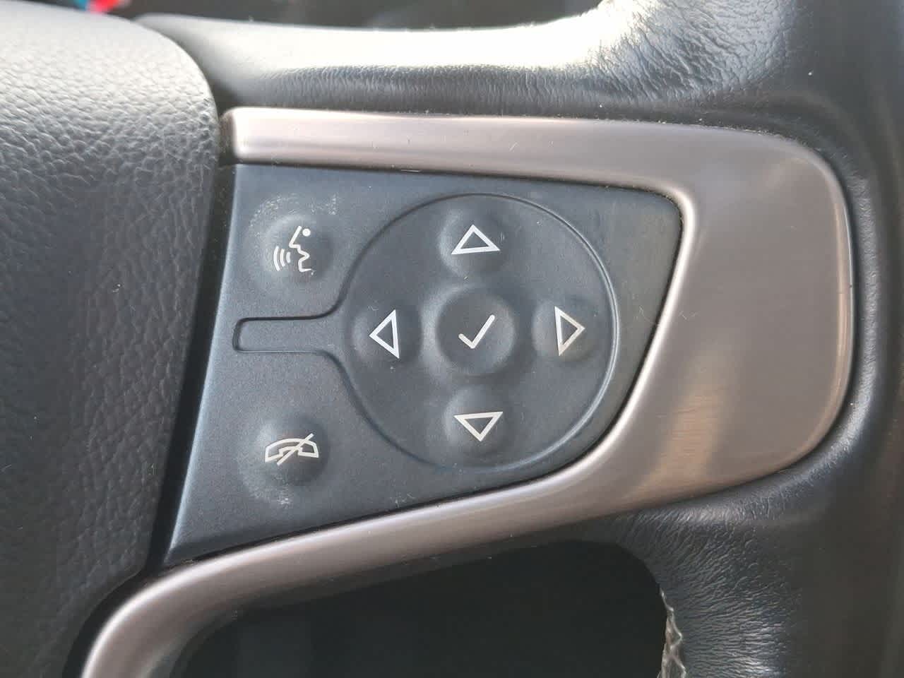 Thumbnail: 2020 GMC Yukon XL - 24