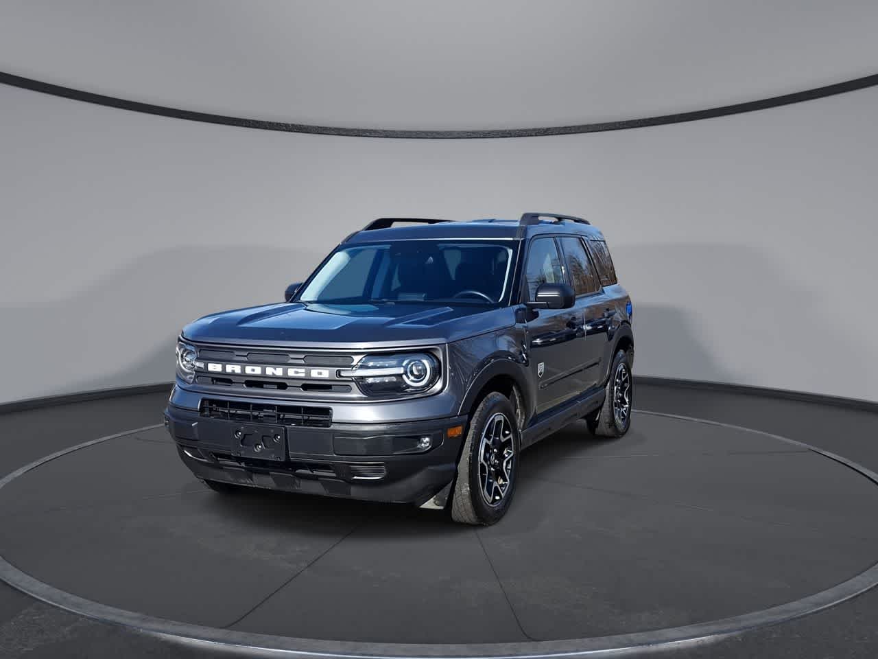 Thumbnail: 2021 Ford Bronco Sport - 3